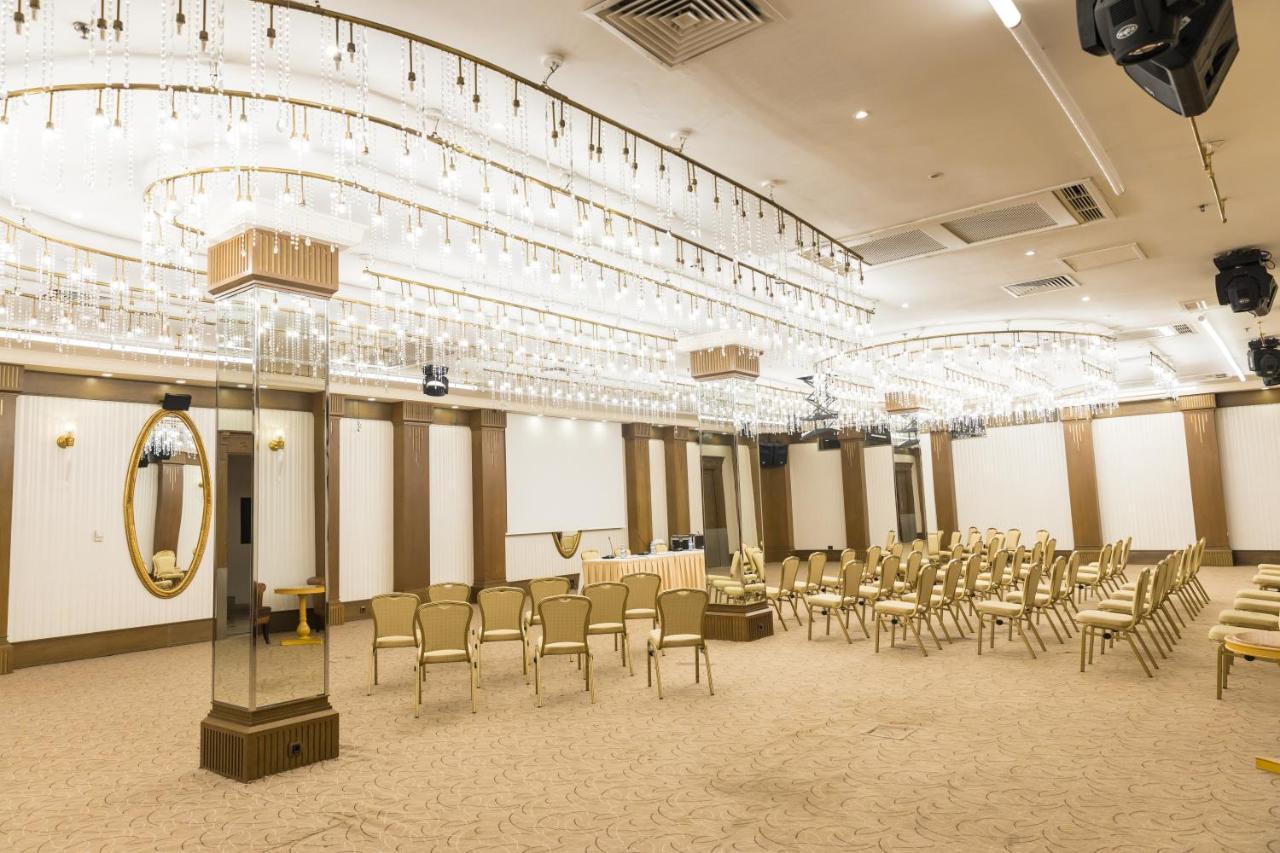Excelsior Hotel&spa Отель